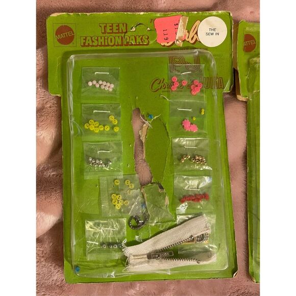Vintage 1970 Mattel Barbie Teen Fashion Paks Bead Buttons zippers 2 packs Opened - Picture 4 of 8
